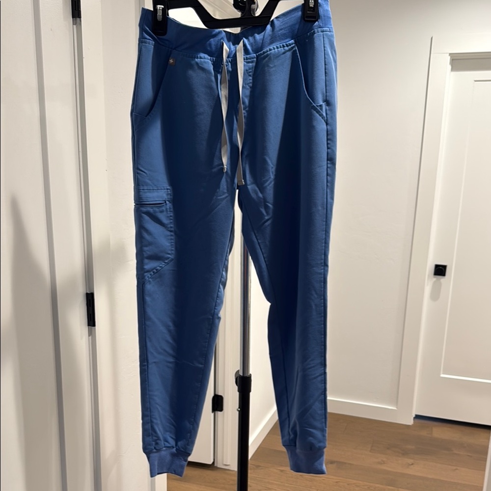 FIGS Women’s Jogger Scrub Bottom